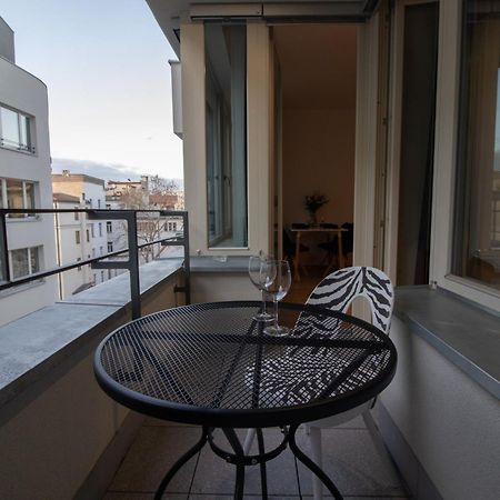 Krakovska Cr Apartments براغ المظهر الخارجي الصورة