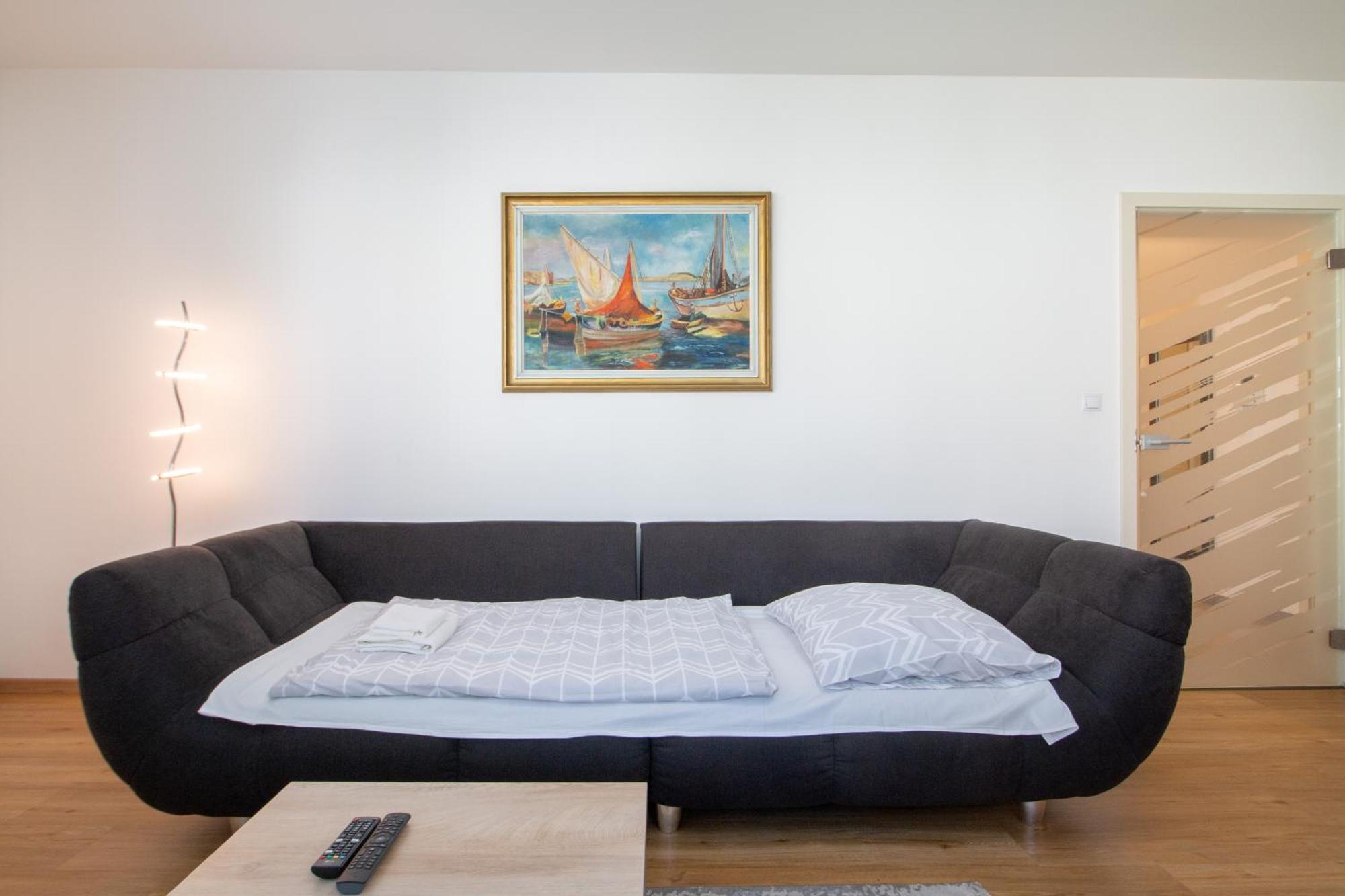 Krakovska Cr Apartments براغ المظهر الخارجي الصورة